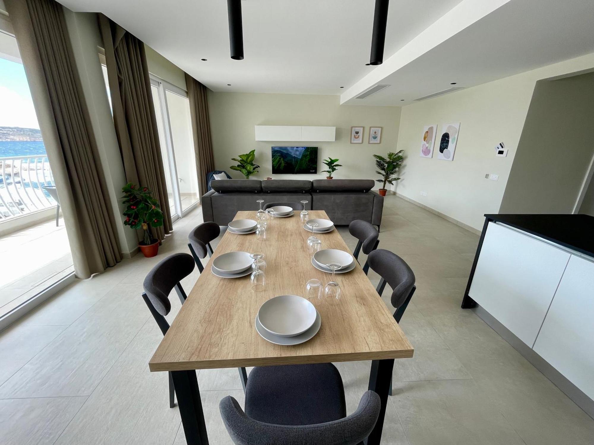 Bugibba Square Seafront Lux Apartments By Holi San Pawl il-Baħar Kültér fotó